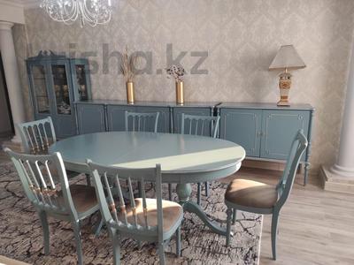 3-комнатная квартира · 98 м² · 5/5 этаж, Самал 2 за 450 000 ₸ в Алматы, Медеуский р-н