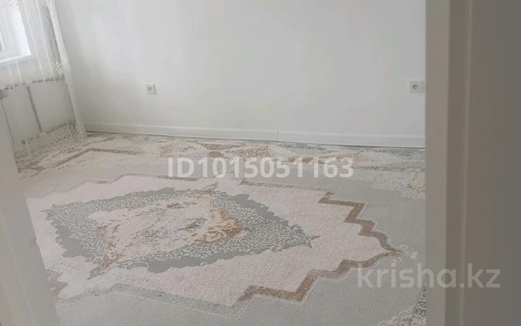 3-комнатная квартира · 66 м² · 3/6 этаж, мкр Нурсая, тулпар 75 дом за 24 млн ₸ в Атырау — фото 2