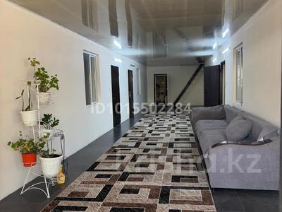 Отдельный дом · 4 комнаты · 165 м² · 5 сот., мкр Коккайнар 8 — Жангелдина 8 за 550 000 ₸ в Алматы, Алатауский р-н