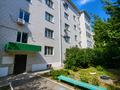 2-бөлмелі пәтер · 73.8 м² · 1/5 қабат, Жеңіс ш/а 30 — 6 микрорайон, бағасы: 27.5 млн ₸ в Уральске, мкр Женис — фото 12