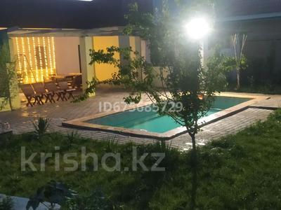 Дом · 4 комнаты · 150 м², мкр Самал-3, Манаса 1 — Манаса за 15 000 ₸ в Шымкенте, Абайский р-н