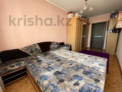 3-бөлмелі пәтер, 57 м², 5/5 қабат, мкр Михайловка , Крылова 11, бағасы: 25 млн 〒 в Караганде, Казыбек би р-н