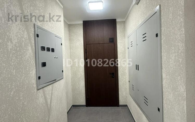 2-бөлмелі пәтер · 64 м² · 2/3 қабат, 76-я 20 — ЖК Jana Omir, бағасы: 33 млн 〒 в Жана куате — фото 2