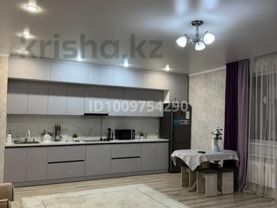 2-комнатная квартира · 57 м² · 7/10 этаж, Базовая 4/7 за 18 000 〒 в Усть-Каменогорске, Ульбинский