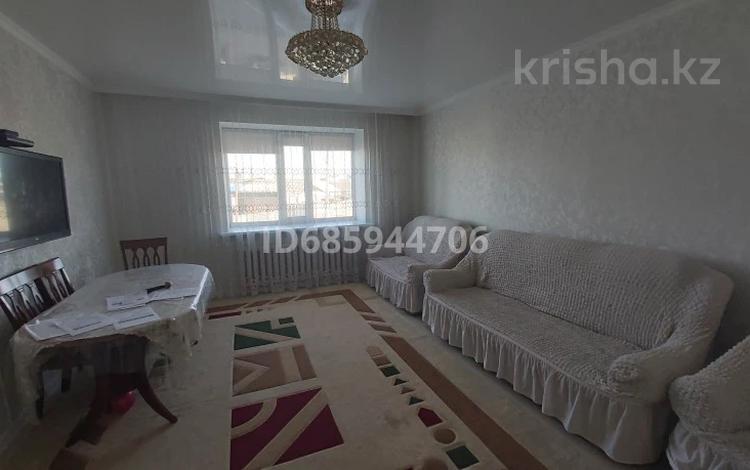 2-комнатная квартира, 63 м², 1/10 этаж, Ы. Дукенулы 37/3