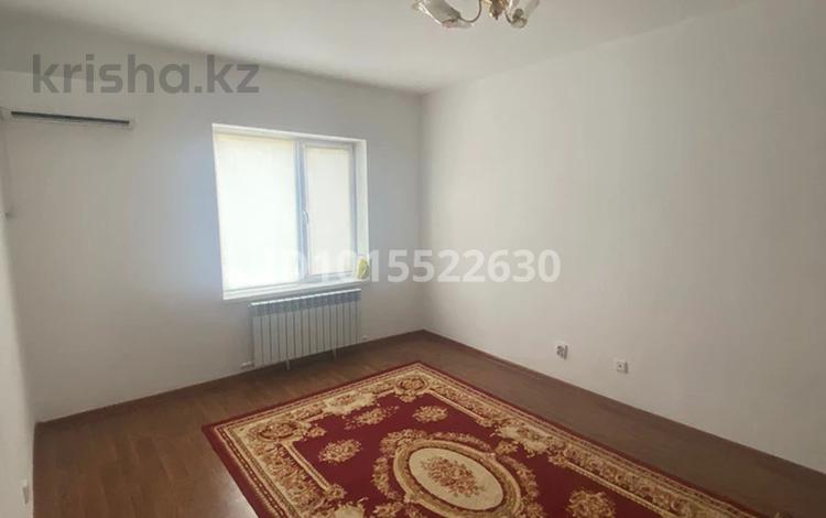 1-бөлмелі пәтер · 35 м² · 1/5 қабат, Нұрсая ш/а., шырайлым 1/7 51, бағасы: 13.5 млн ₸ в Атырау, мкр Нурсая — фото 2