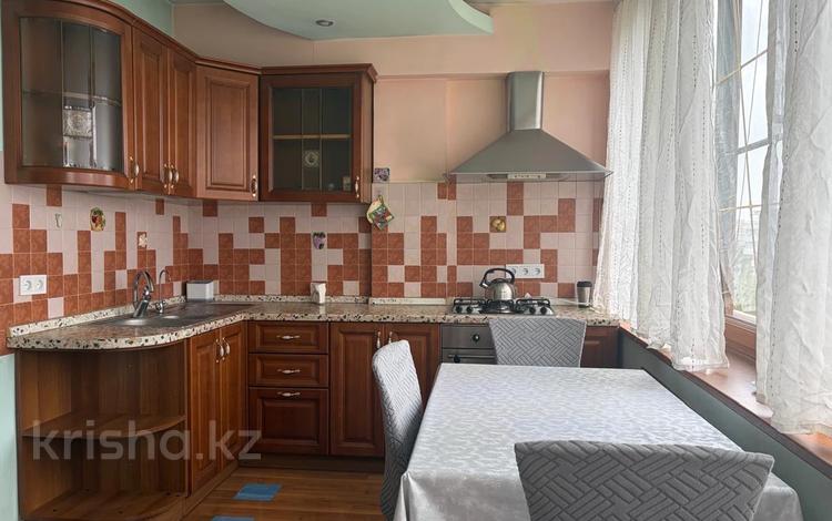 2-комнатная квартира · 75 м² · 6/7 этаж, Айтеке би 88 — Наурызбай батыра Айтеке би за 350 000 ₸ в Алматы, Алмалинский р-н — фото 2