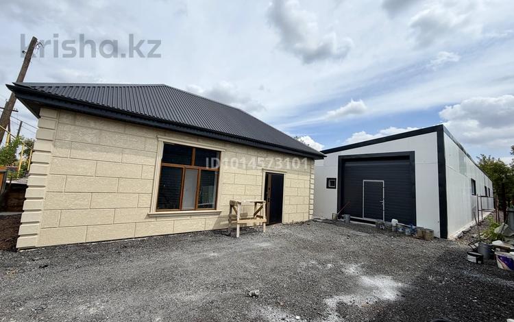Свободное назначение · 700 м² за 115 млн ₸ в Караганде, Казыбек би р-н — фото 2