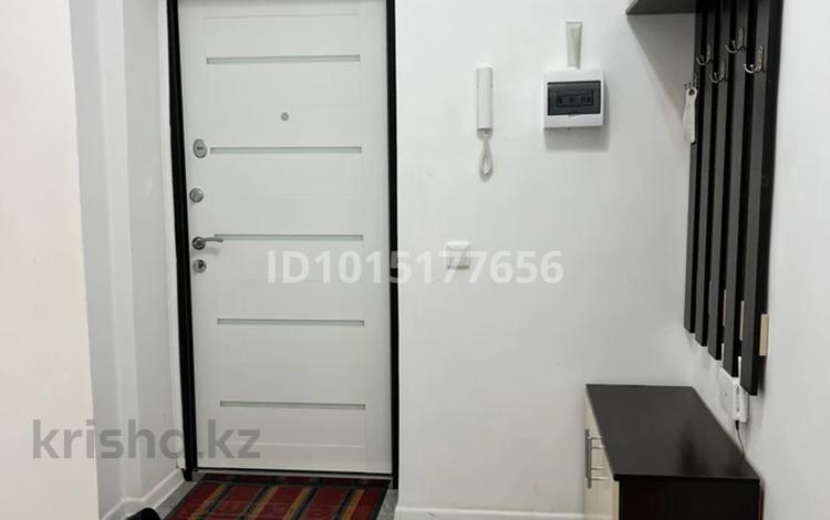 3-бөлмелі пәтер · 70 м² · 2/4 қабат, Нұр-сити 1мкр, бағасы: 20.5 млн ₸ в Актобе — фото 2