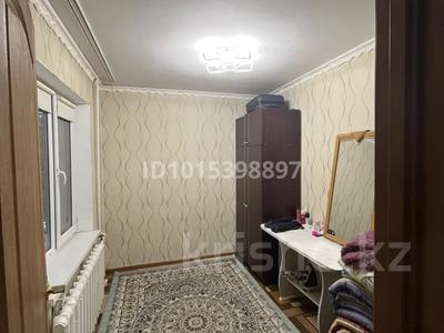 2-бөлмелі пәтер · 37 м² · 2/5 қабат, 2 ш/а., бағасы: 15.5 млн ₸ в Актобе, мкр 8