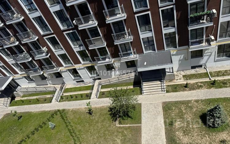 1-комнатная квартира · 40 м² · 6/6 этаж, мкр Нуркент 8 за 235 000 ₸ в Алматы, Алатауский р-н — фото 2