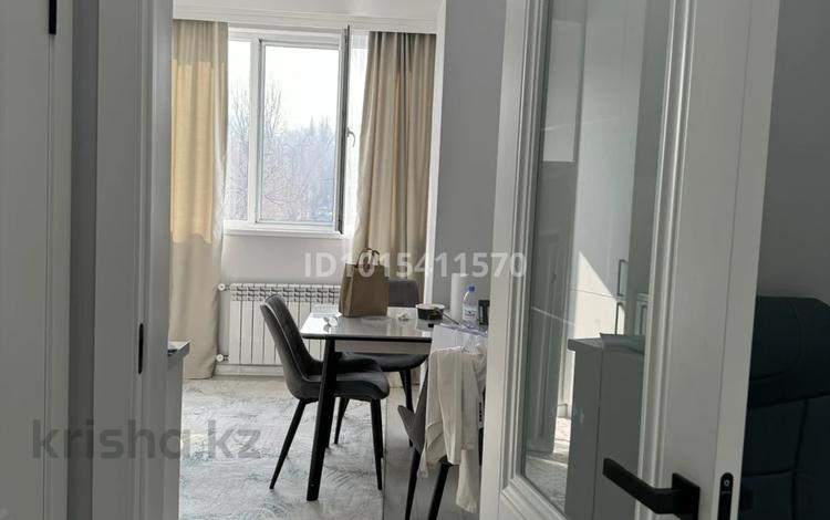1-комнатная квартира · 40 м² · 5/5 этаж, Шевченко 37 за 55 млн ₸ в Алматы, Медеуский р-н — фото 2