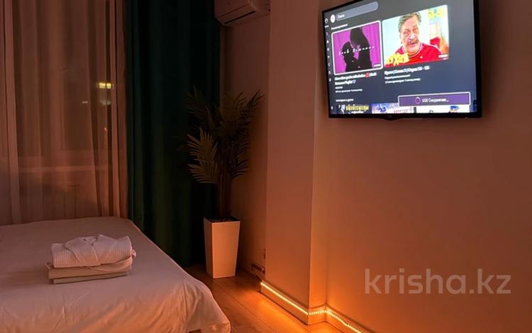 1-комнатная квартира · 38 м² · 10/12 этаж, Шевченко 85 за 20 000 ₸ в Алматы, Алмалинский р-н — фото 2