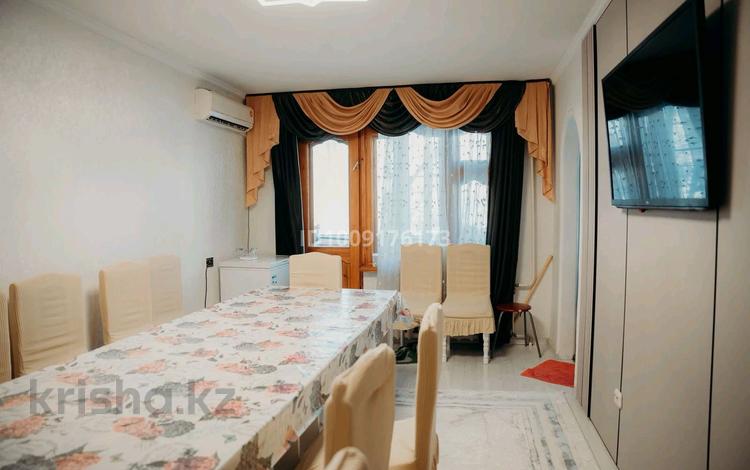 3-комнатная квартира · 62.1 м² · 2/5 этаж, мкр Строитель 36 — Кутякова- сырым датова за 23 млн ₸ в Уральске — фото 5