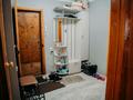 3-комнатная квартира · 62.1 м² · 2/5 этаж, мкр Строитель 36 — Кутякова- сырым датова за 23 млн ₸ в Уральске — фото 8