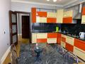 2-бөлмелі пәтер · 85 м² · 7/9 қабат, проспект Каныш Сатпаев 60, бағасы: 300 000 ₸ в Атырау — фото 2