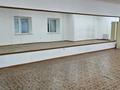 Офисы, склады, образование, кабинеты и рабочие места · 140 м² за 350 000 ₸ в Астане, Сарыарка р-н — фото 3