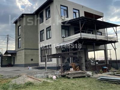 Отдельный дом · 7 комнат · 350 м² · 6 сот., St Ekran 20 — 3 км от ВОАД за ~ 2.1 млн ₸ в Алматы, Медеуский р-н