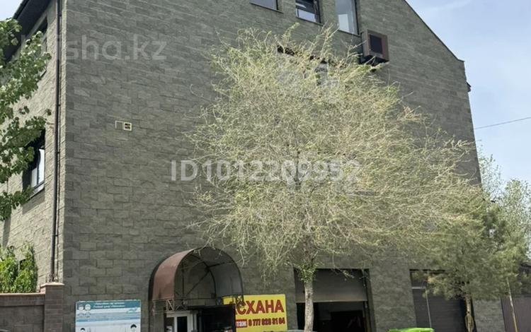 Еркін, кеңселер, сұлулық салондары, білім орталықтары, кабинеттер және жұмыс орындары · 30 м², бағасы: 100 000 ₸ в Актобе, жилой массив Юго-Запад-1 — фото 2