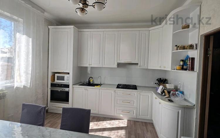 Отдельный дом · 4 комнаты · 110 м², Молыкбай 21 за 35 млн ₸ в Талдыкоргане — фото 2