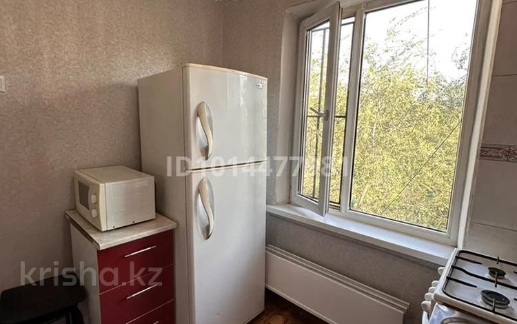 1-комнатная квартира · 35 м² · 5/5 этаж, мкр Аксай-2 — Саина Толе би за 190 000 ₸ в Алматы, Ауэзовский р-н — фото 8