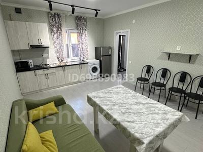 Аренда квартир в Алматинской обл.: 2-комнатная квартира · 35 м² · 1/1 этаж · помесячно, Бирлик 10 за 180 000 〒 2-комнатная квартира · 35 м² · 1/1 этаж · помесячно, Бирлик 10 за 180 000 〒 в Булактах