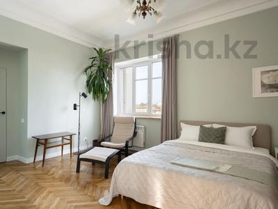2-бөлмелі пәтер · 60 м² · 9/13 қабат, Розыбакиева 247, бағасы: 23 000 ₸ в Алматы, Бостандыкский р-н