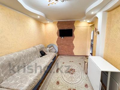 Продажа квартир в Жетысу обл.: 3-комнатная квартира · 62 м² · 5/5 этаж, Талдыкорган мкр. Самал 111 за 16.5 млн 〒 3-комнатная квартира · 62 м² · 5/5 этаж, Талдыкорган мкр. Самал 111 за 16.5 млн 〒 в мкр Самал