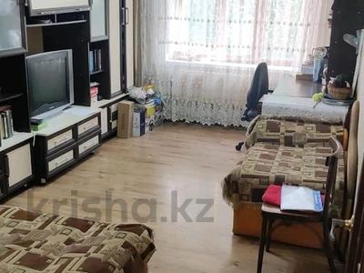 Продажа квартир в Жамбылской обл.: 2-комнатная квартира · 43 м² · 2/4 этаж, Абая 200 — пересеч.Байзак батыра/Кафе Zervak за 15.5 млн 〒 2-комнатная квартира · 43 м² · 2/4 этаж, Абая 200 — пересеч.Байзак батыра/Кафе Zervak за 15.5 млн 〒 в Таразе