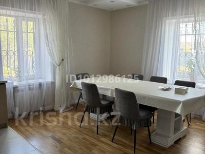 Отдельный дом · 5 комнат · 380 м², мкр Кунгей 22 за 1 млн ₸ в Караганде, Казыбек би р-н