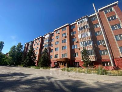 Еркін, кеңселер, дүкендер мен бутиктер, сұлулық салондары, медорталықтар мен дәріханалар, білім орталықтары, конференц-залдар, кабинеттер және жұмыс орындары · 256 м², бағасы: 1.1 млн ₸ в Астане, Сарыарка р-н