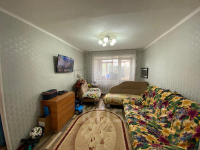 2-комнатная квартира · 42 м² · 3/5 этаж, 343 квартал за 16 млн 〒 в Семее
