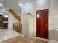 Жеке үй · 7 бөлме · 325 м² · 3 жүзд., Севастопольская 22а, бағасы: 115 млн ₸ в Алматы, Жетысуский р-н — фото 7