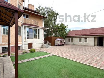 Жеке үй · 7 бөлме · 325 м² · 3 жүзд., Севастопольская 22а, бағасы: 115 млн ₸ в Алматы, Жетысуский р-н