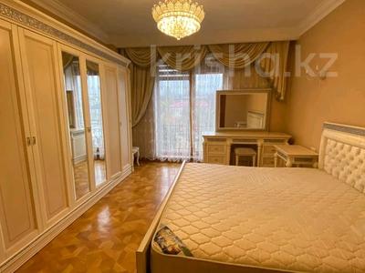 4-комнатная квартира, 175 м², 4/5 этаж, Омаровой 37 за 185 млн 〒 в Алматы, Медеуский р-н