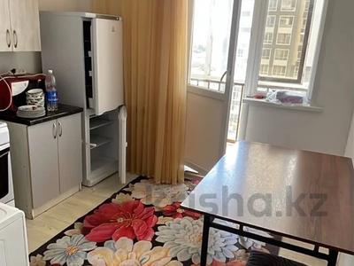 1-комнатная квартира · 38 м², Нажимеденова 37 за 180 000 ₸ в Астане, Алматы р-н
