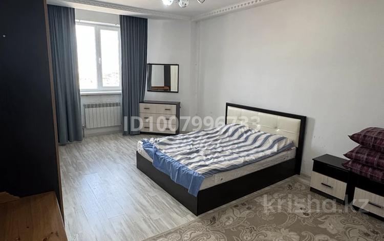 2-комнатная квартира · 80 м² · 7/9 этаж, Валиханова 21 за 36 млн ₸ в Атырау — фото 2