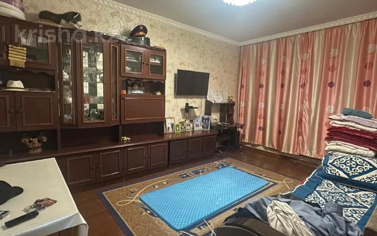 2-бөлмелі пәтер · 56 м² · 8/9 қабат, аксай 4, бағасы: 37 млн ₸ в Алматы, Ауэзовский р-н — фото 7