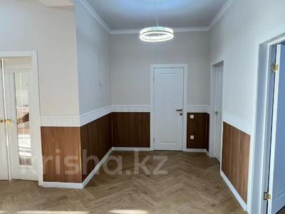 3-комнатная квартира · 106 м² · 6/9 этаж, мкр. Алтын орда, Мангилик Ел 11т за 46 млн 〒 в Актобе