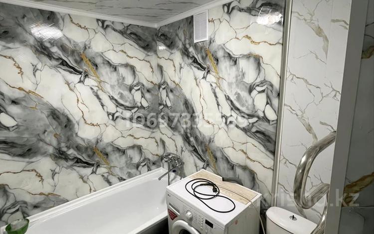 2-комнатная квартира · 43 м² · 2/3 этаж, Сатпаева 93 за 140 000 ₸ в Жезказгане — фото 8