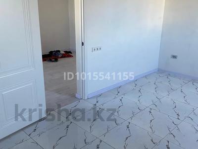 Жеке үй · 2 бөлме · 70 м² · 8 жүзд., мкр Аксай-2, 23 ул 4, бағасы: 14.5 млн ₸ в Атырау