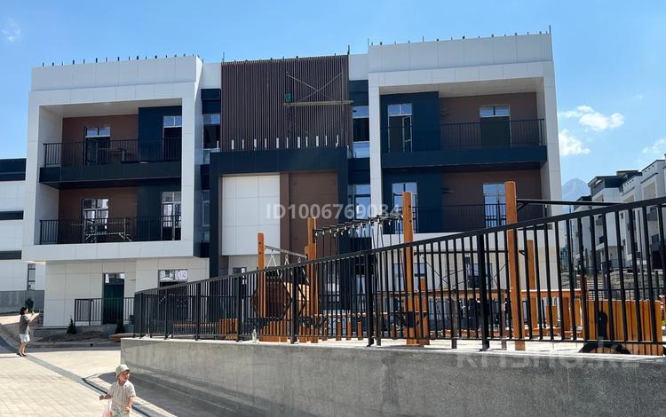 2-бөлмелі пәтер · 63.5 м² · 3/3 қабат, мкр Нур Алатау, Какимбека Салыкова 40, бағасы: 46 млн ₸ в Алматы, Бостандыкский р-н — фото 2