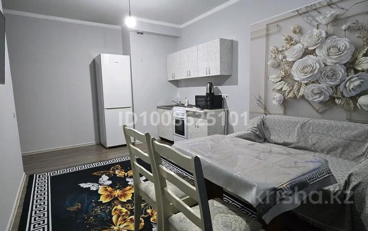 2-комнатная квартира · 57 м² · 16/19 этаж, Брусиловского 167 — Шакарима за 18 000 ₸ в Алматы, Алмалинский р-н — фото 2