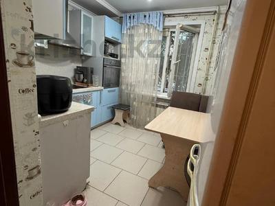 3-бөлмелі пәтер · 49.4 м² · 1/9 қабат, Академика Сатпаева 243, бағасы: 20.2 млн ₸ в Павлодаре