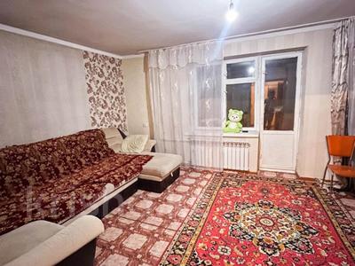 Аренда квартир в Жетысу обл.: 1-комнатная квартира · 38 м² · 4/5 этаж, Самал 8 за 100 000 〒 1-комнатная квартира · 38 м² · 4/5 этаж, Самал 8 за 100 000 〒 в Талдыкоргане, мкр Самал