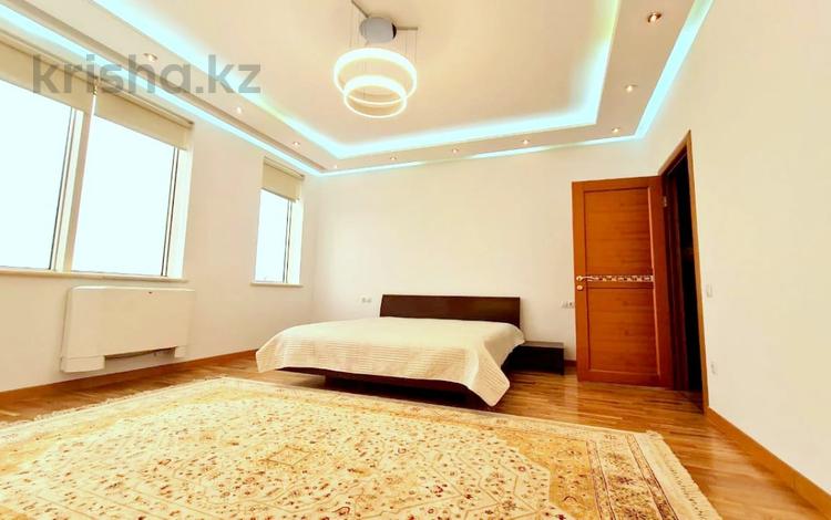 2-бөлмелі пәтер · 90 м² · 17/32 қабат, Аль-Фараби, бағасы: 600 000 ₸ в Алматы, Бостандыкский р-н — фото 2