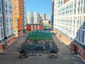 3-комнатная квартира · 108 м² · 7/13 этаж, Айнакол 66 за 350 000 ₸ в Астане, Алматы р-н — фото 2