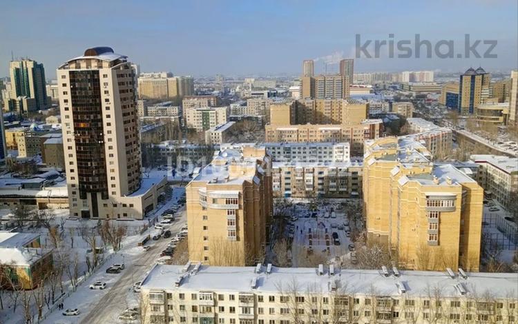 3-бөлмелі пәтер · 86 м² · 20/22 қабат, Иманова 17 — Уалиханова, бағасы: 40 млн ₸ в Астане, р-н Байконур — фото 2