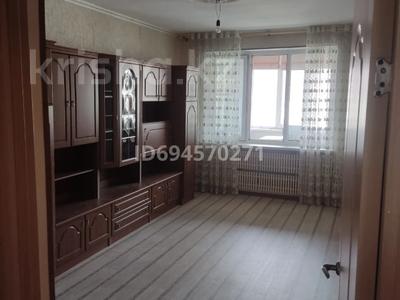 Пәтерлер в Мангистауской обл.: 3-бөлмелі пәтер · 72 м² · 4/5 қабат, 13-й мкр 48, бағасы: 22 млн 〒 3-бөлмелі пәтер · 72 м² · 4/5 қабат, 13-й мкр 48, бағасы: 22 млн 〒 в Актау