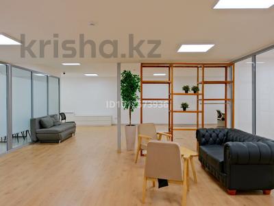 Кеңселер, кабинеттер және жұмыс орындары · 160 м², бағасы: 700 000 ₸ в Атырау